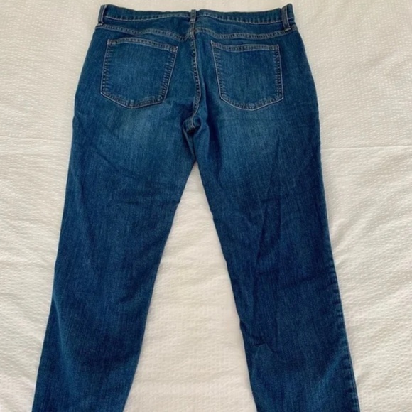 Gap 1969 Best Girlfriend Jeans. Size 31 - Picture 3 of 5